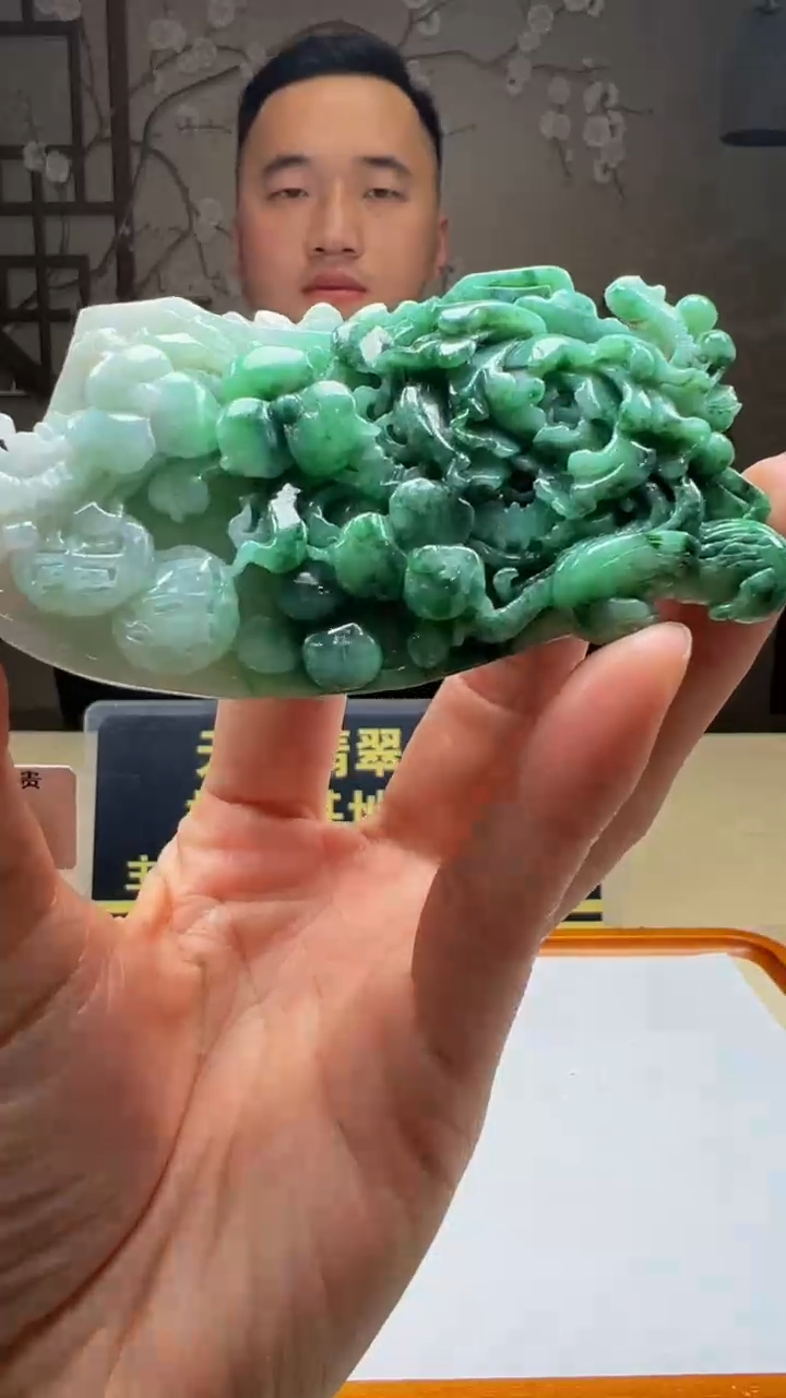 【闪购商品】定制翡翠未镶嵌G2025-2-8-28