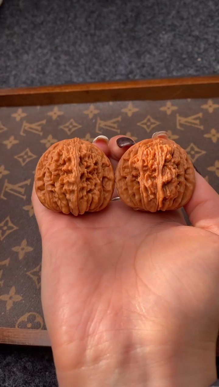 把件文玩核桃b287号42尺四座楼