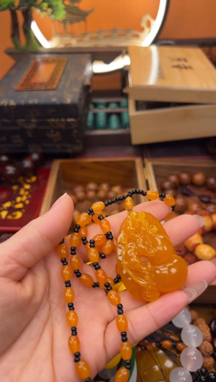 【闪购商品】琥珀颈饰未镶嵌闪购商品闪购商品