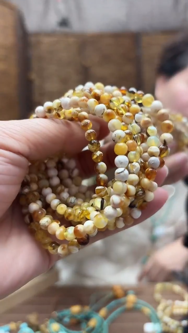 蜜蜡颈饰未镶嵌5+ 多样性发一件手串
