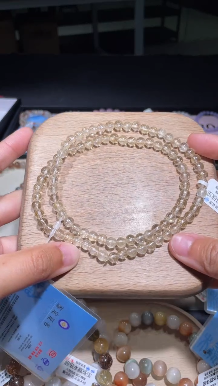 【闪购商品】水晶手链未镶嵌35号多样性发货一O 约5+