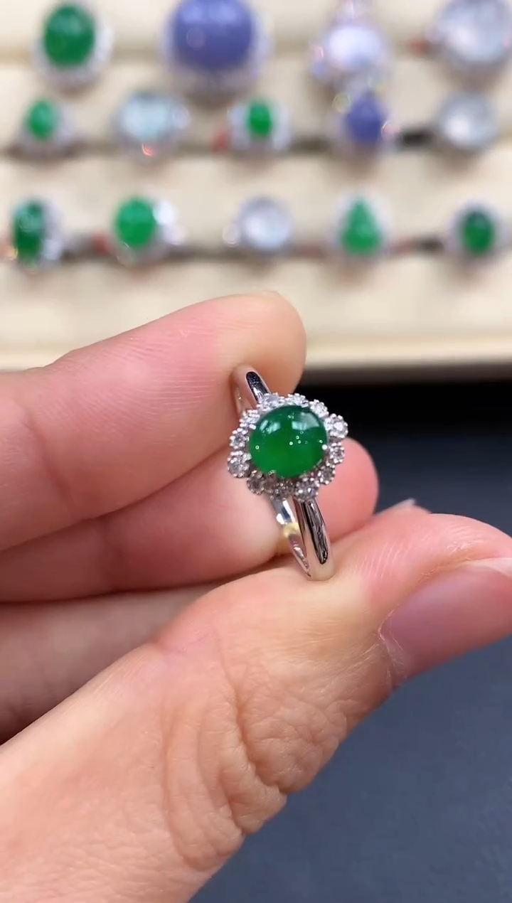 【闪购商品】翡翠戒指18K金镶嵌 B16        