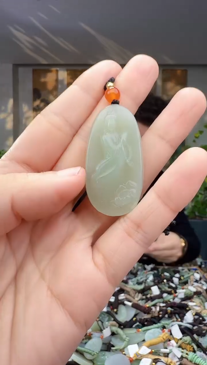 未镶嵌和田玉挂件拍一发一