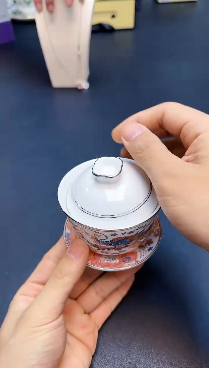 【闪购商品】瓷片全新正品一件不留@@WE34