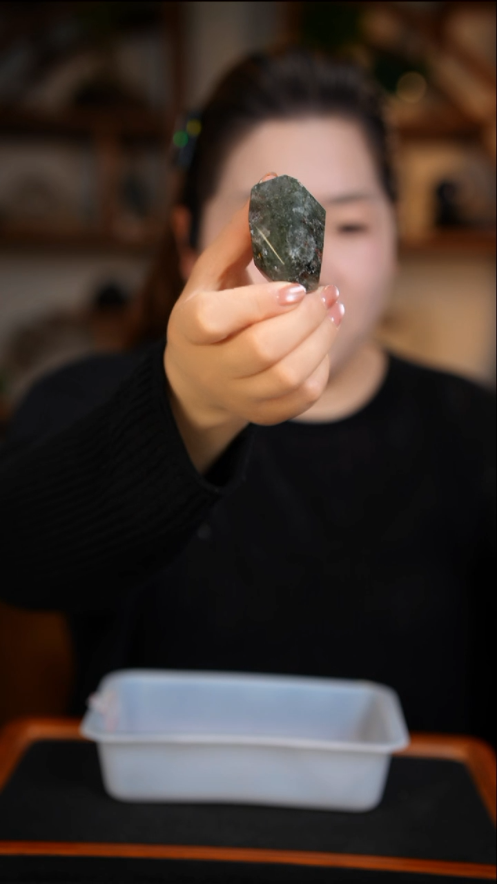 未镶嵌珠宝半成品水晶幽灵随形D841