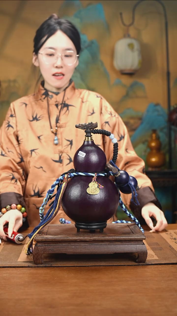 逐*YG042藏绳款大漆酒葫芦（现货现发）+小手捏