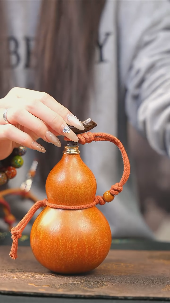 【闪购商品】XJ334大漆酒葫芦不包手串及旋转底座