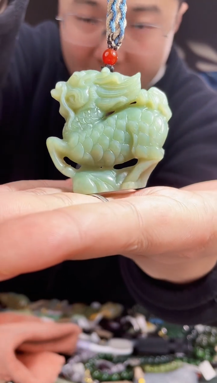 【闪购商品】和田玉颈饰未镶嵌拍一发一
