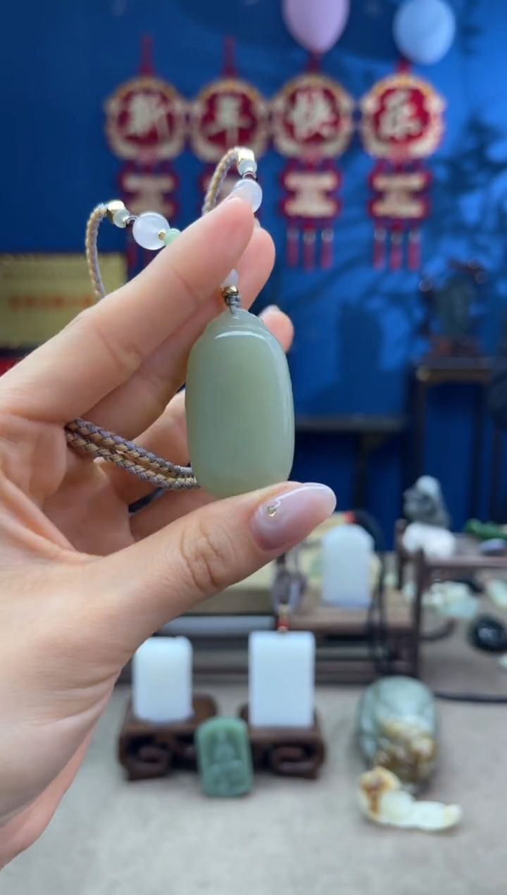 【闪购商品】和田玉颈饰未镶嵌1