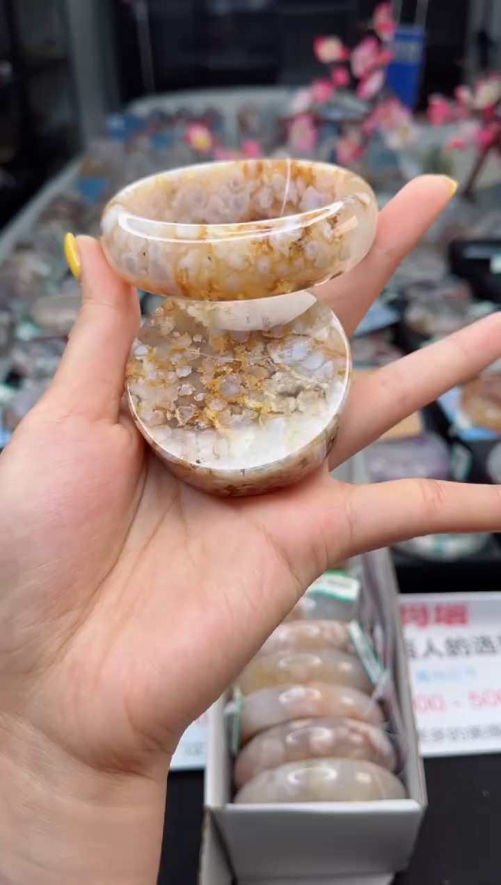 石英质玉未镶嵌手镯57圈口（赠送镯心）3321784