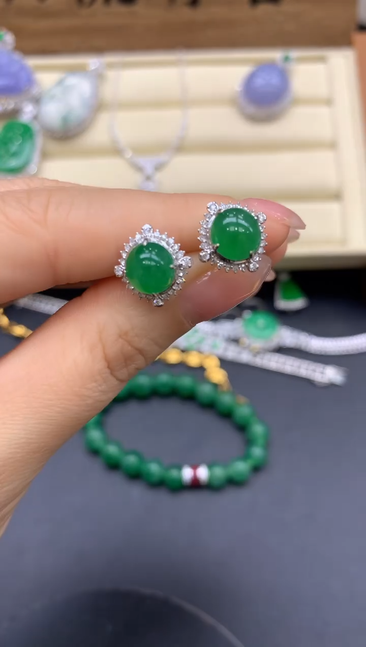 【闪购商品】翡翠耳饰18K金镶嵌605-中国好珍宝