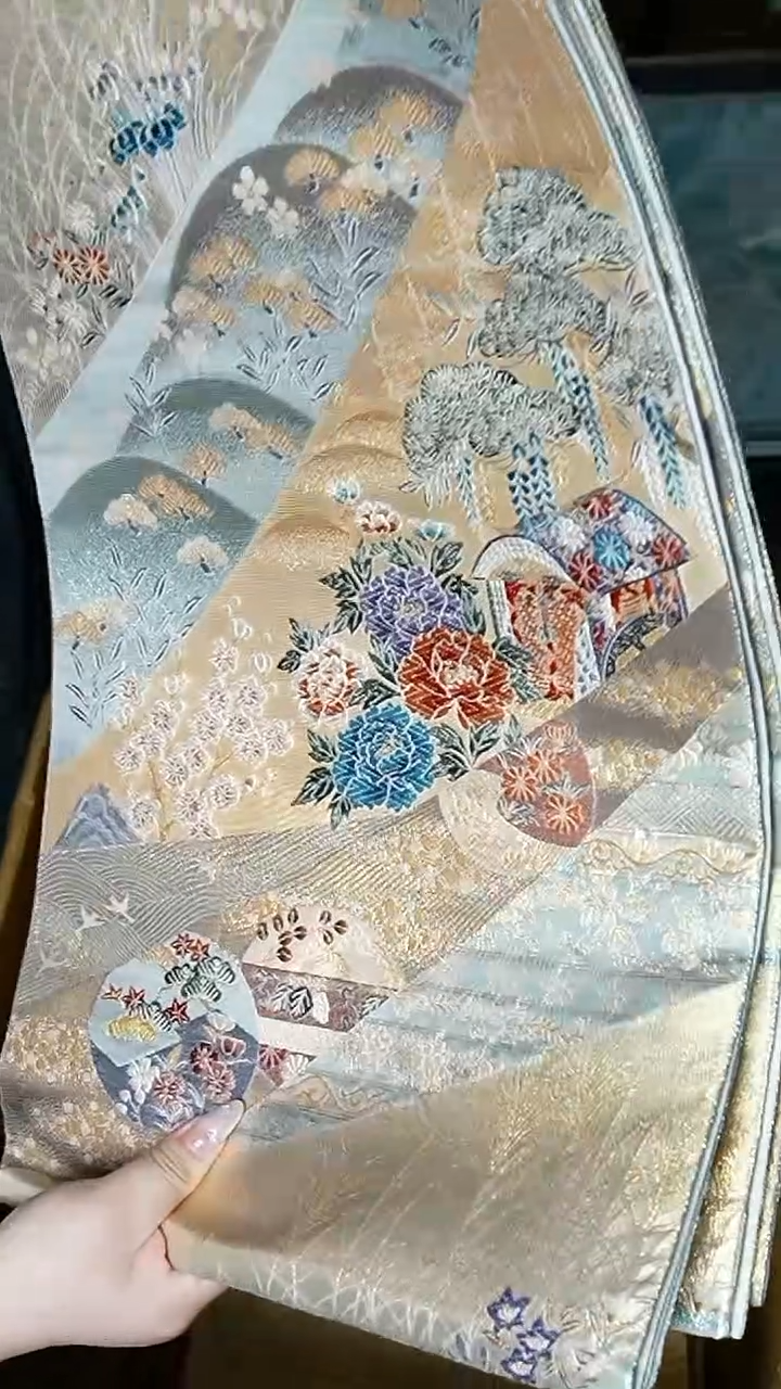 织绣191织金松树紫藤