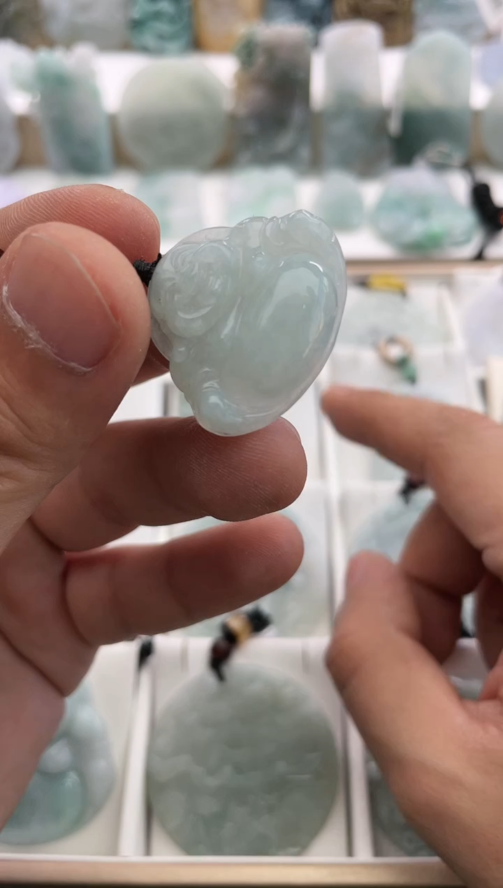 【闪购商品】翡翠颈饰未镶嵌..../1/13/136