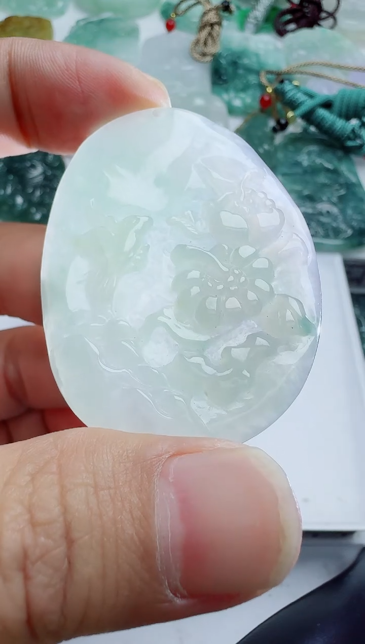 【闪购商品】翡翠吊坠(不含链)未镶嵌1