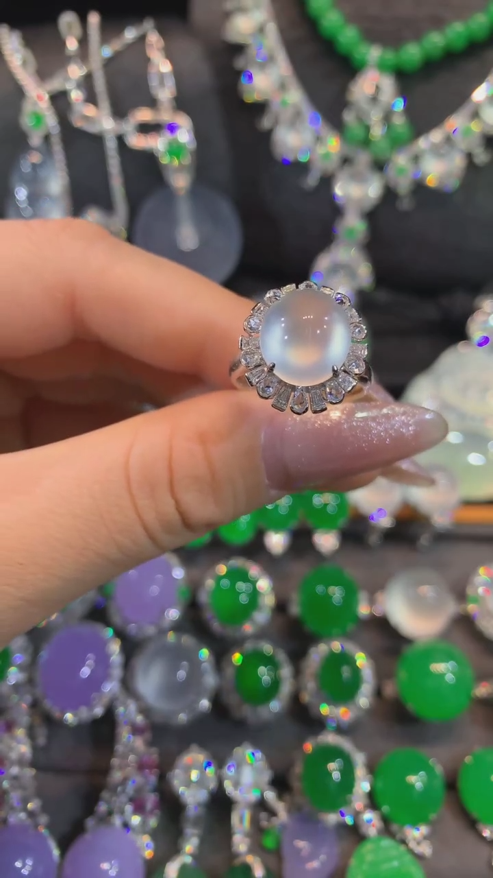 【闪购商品】翡翠戒指18K金镶嵌戒指