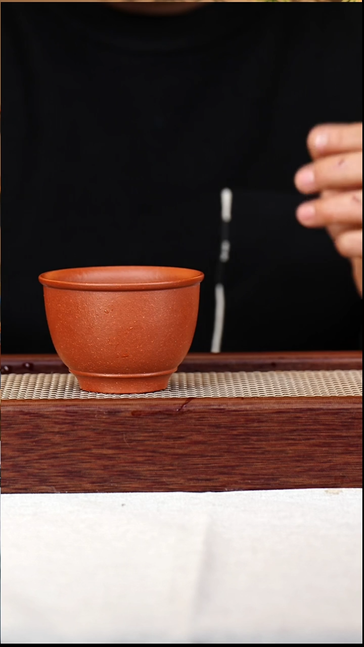 茶杯紫砂红降坡160CC-048