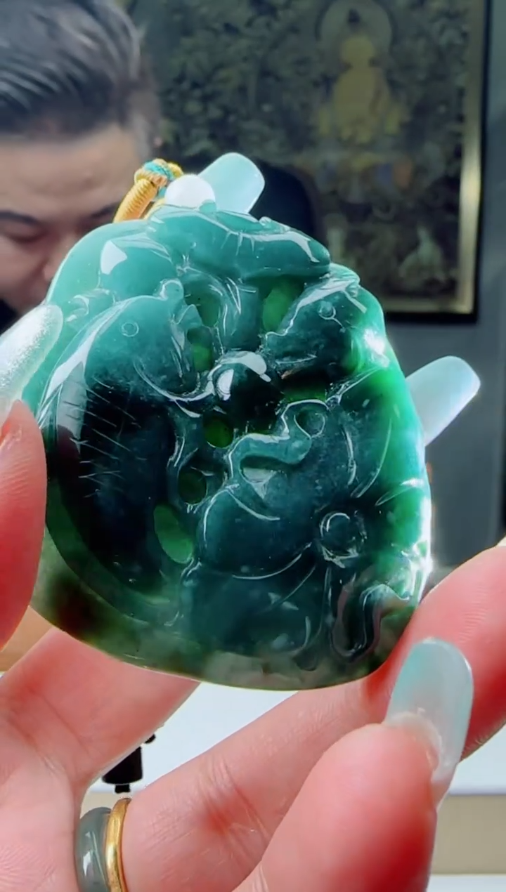 【闪购商品】翡翠颈饰未镶嵌11111111