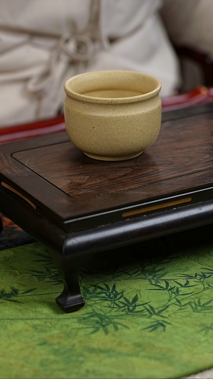 茶壶紫砂本绿 150 cc  