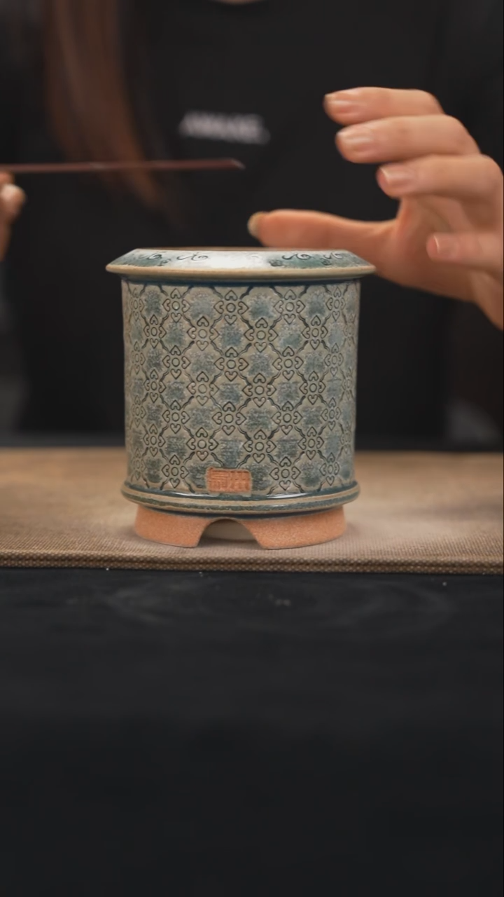 9-30-389花盆口径7.5