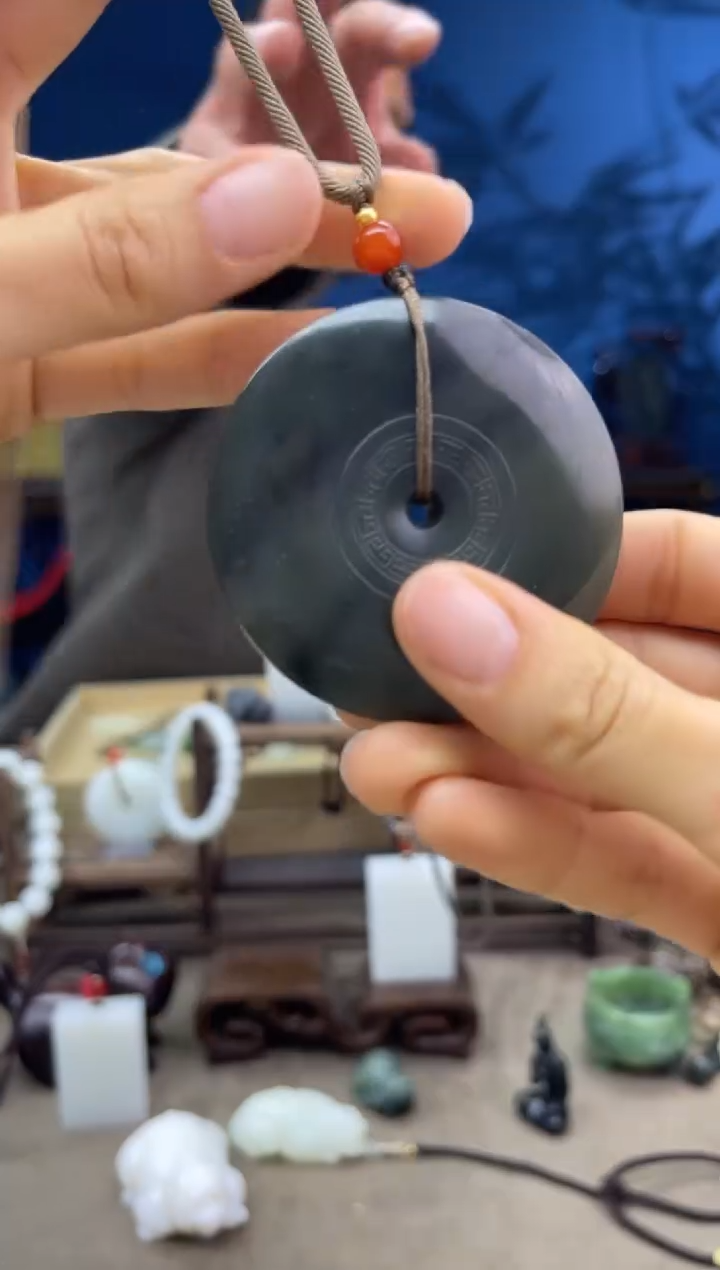 【闪购商品】和田玉颈饰未镶嵌1