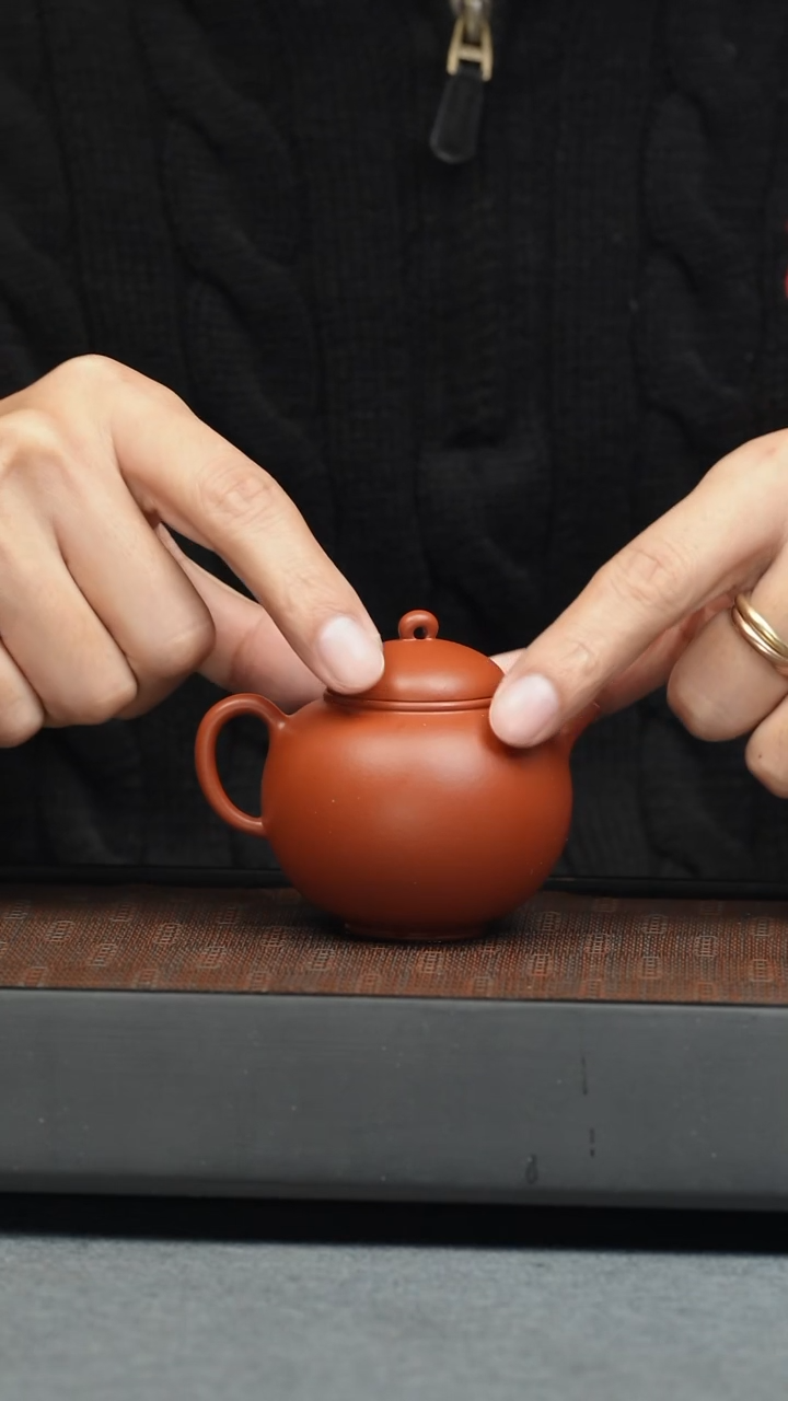 【闪购商品】紫砂茶壶五堂 拳毛騧 125cc