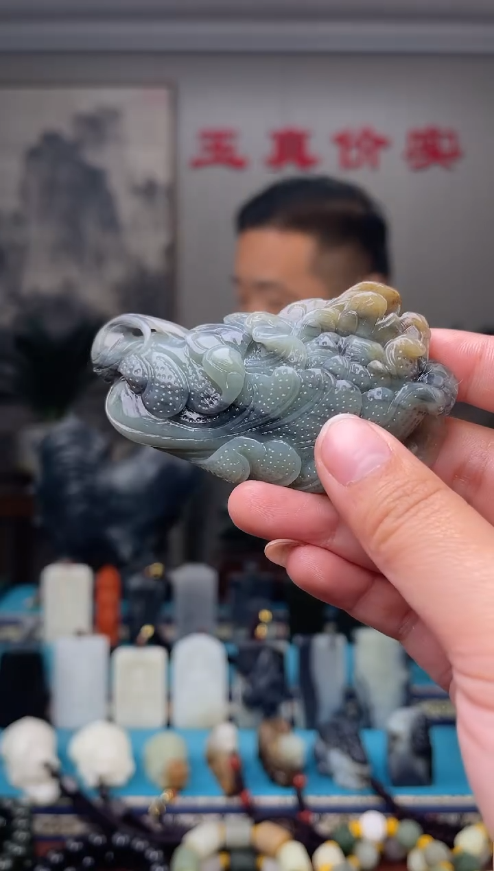 未镶嵌和田玉挂件1