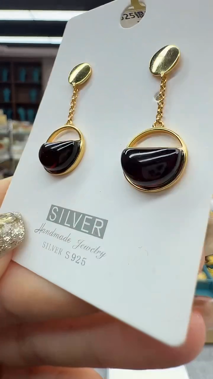 琥珀未镶嵌耳饰206秒拍号 假一罚三 