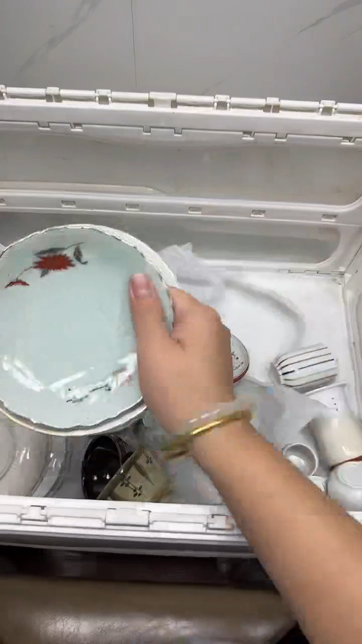 【闪购商品】383回流瓷器默认微瑕，18.8包邮