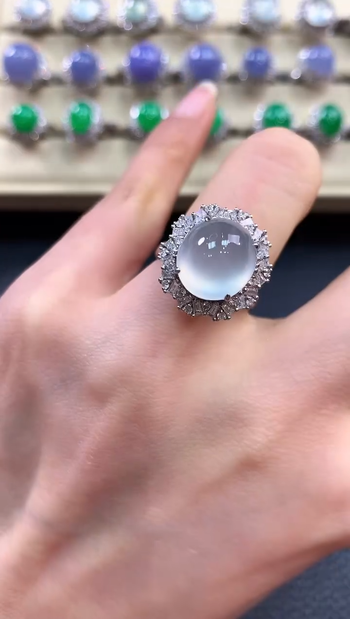 【闪购商品】翡翠戒指18K金镶嵌n145       