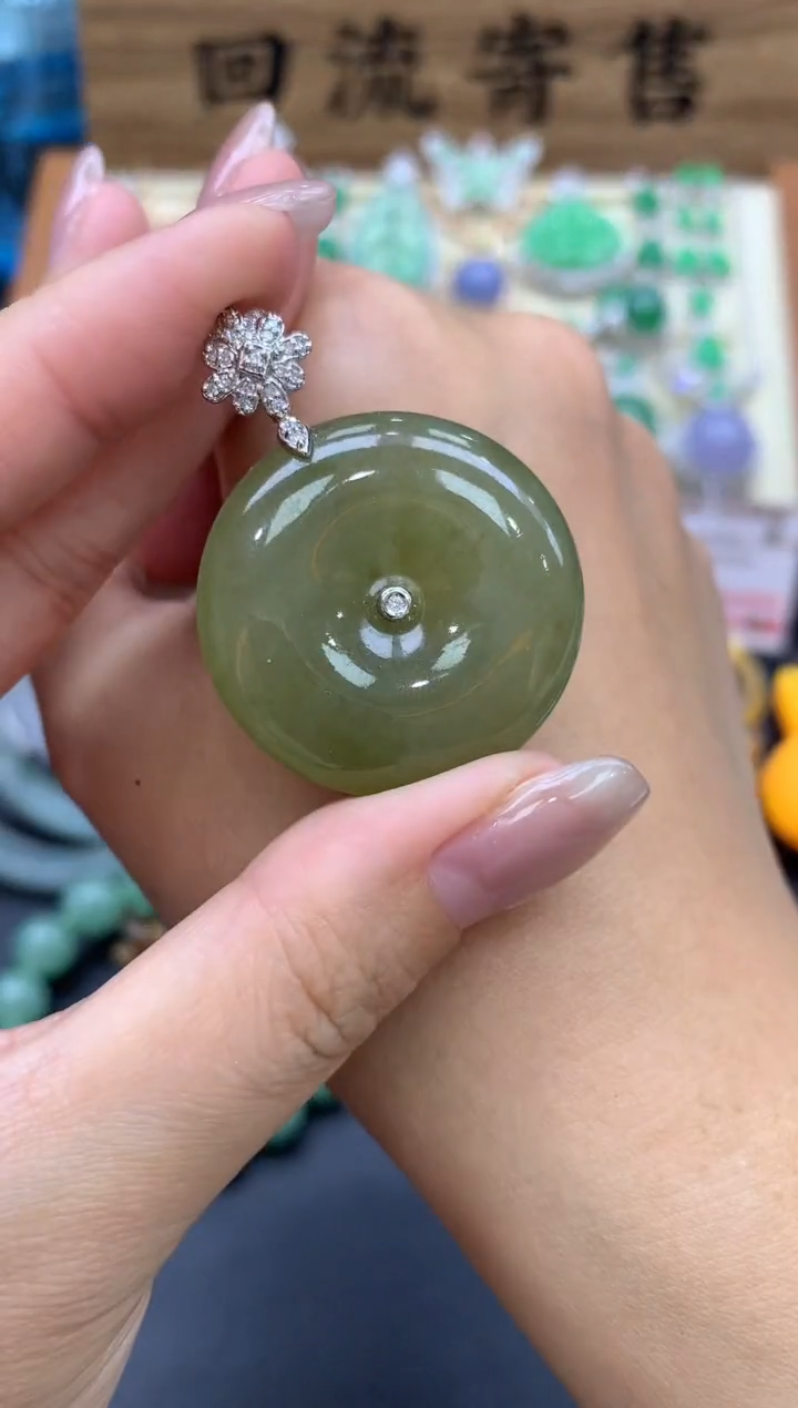 【闪购商品】翡翠颈饰18K金镶嵌381-中国好珍宝