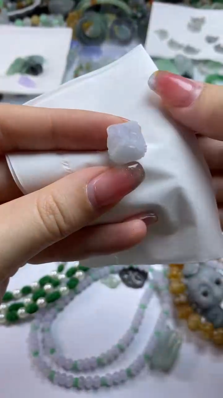 定制翡翠未镶嵌毛货定制不退不换