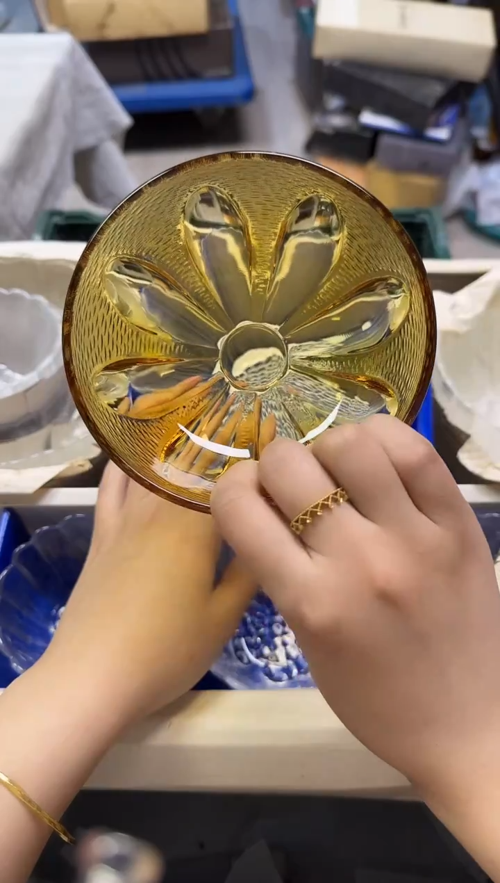 手工艺品玻璃?**?005