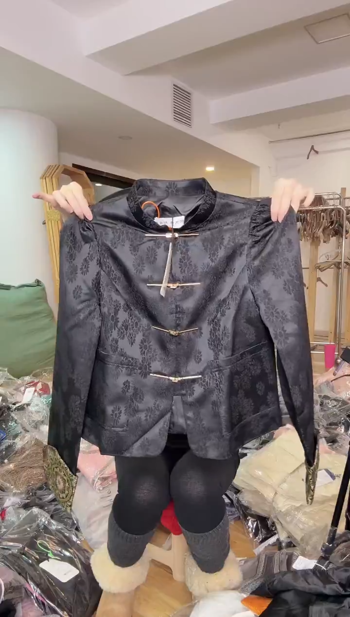 外套 M 105斤以里