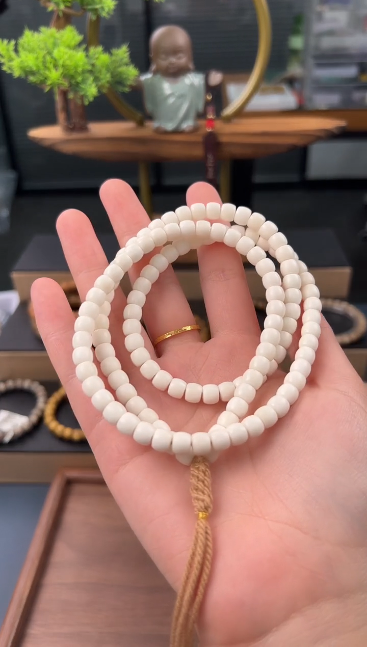 【闪购商品】白玉菩提吊坠真*白玉菩提108项链7*6左右