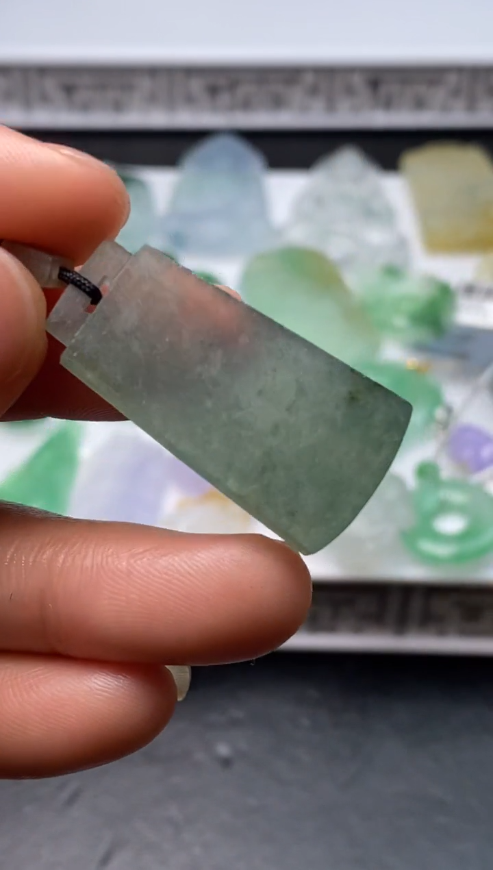 【闪购商品】定制翡翠未镶嵌翡翠毛货~多样性发货一个