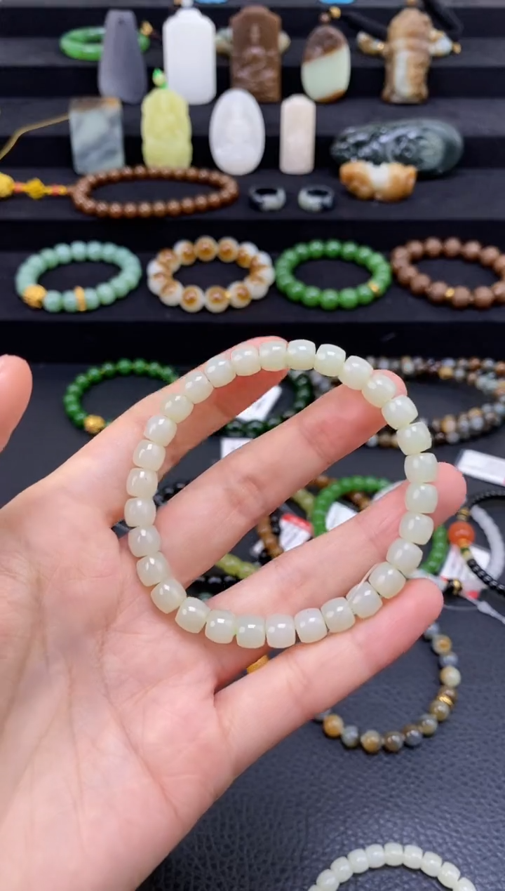 未镶嵌和田玉挂件7mm黄口极限弧手串