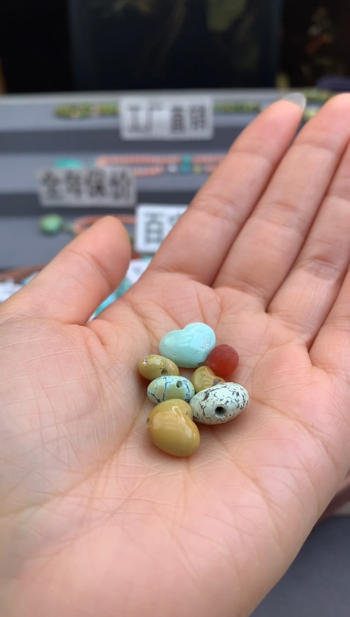 未镶嵌爱心一手南红玛瑙茜.n35