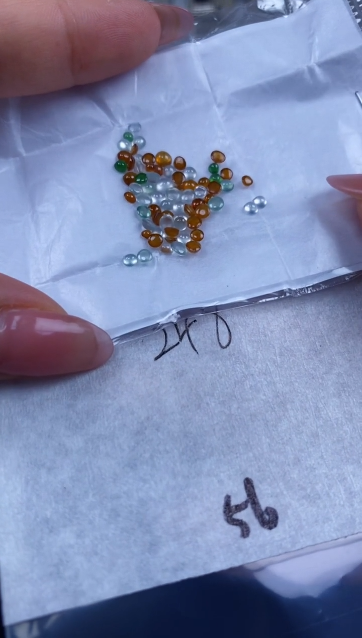 未镶嵌定制翡翠 定制翡翠