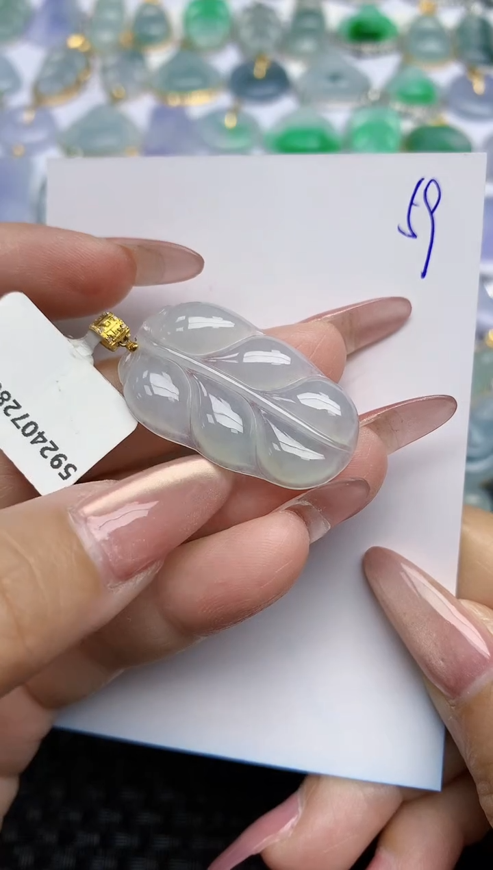 【闪购商品】翡翠颈饰18K金镶嵌天然A货翡翠 59