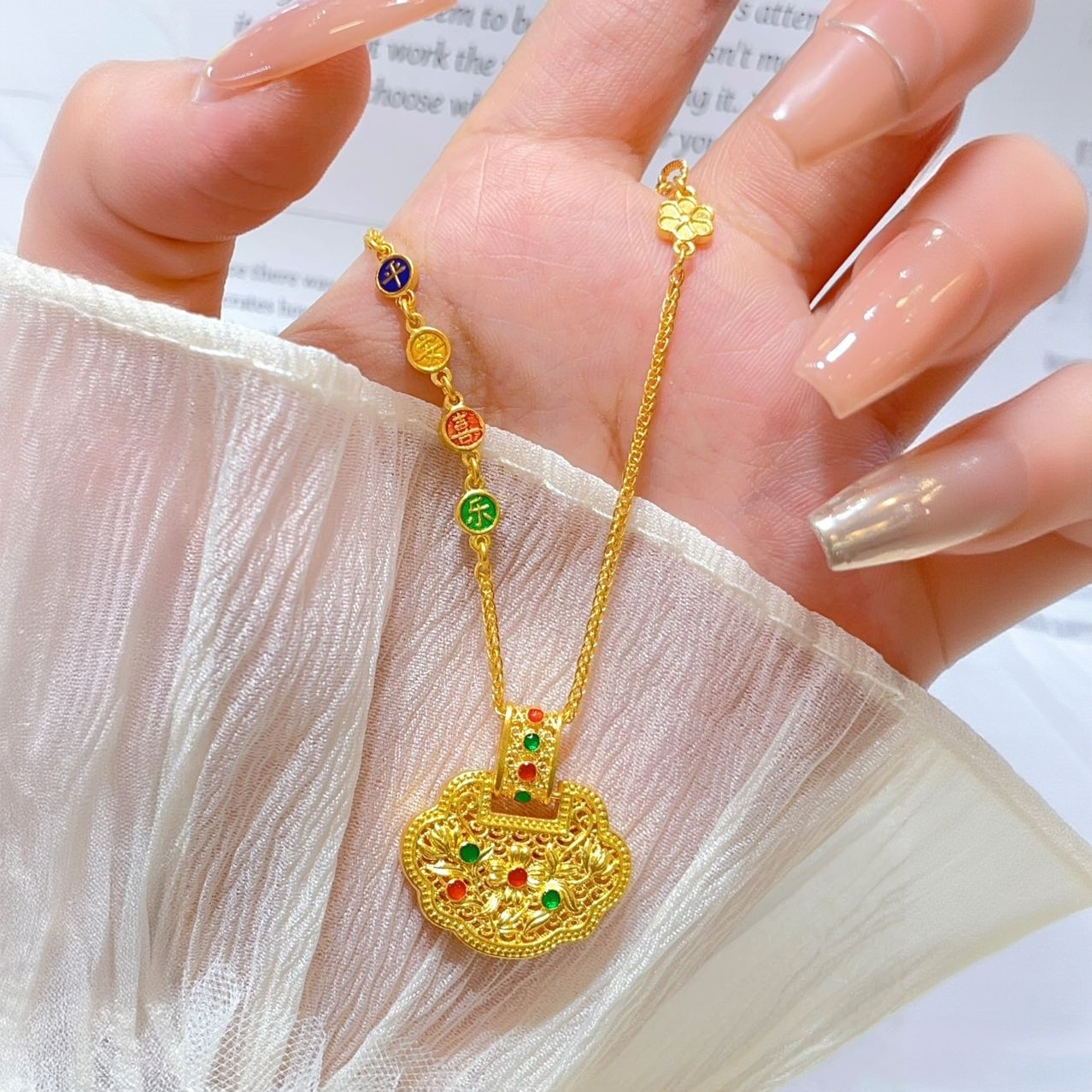 古法金黄金手工錾刻足金999吊坠挂坠项链