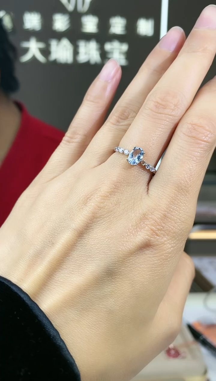 【闪购商品】海蓝宝石戒指银S925镶嵌手饰