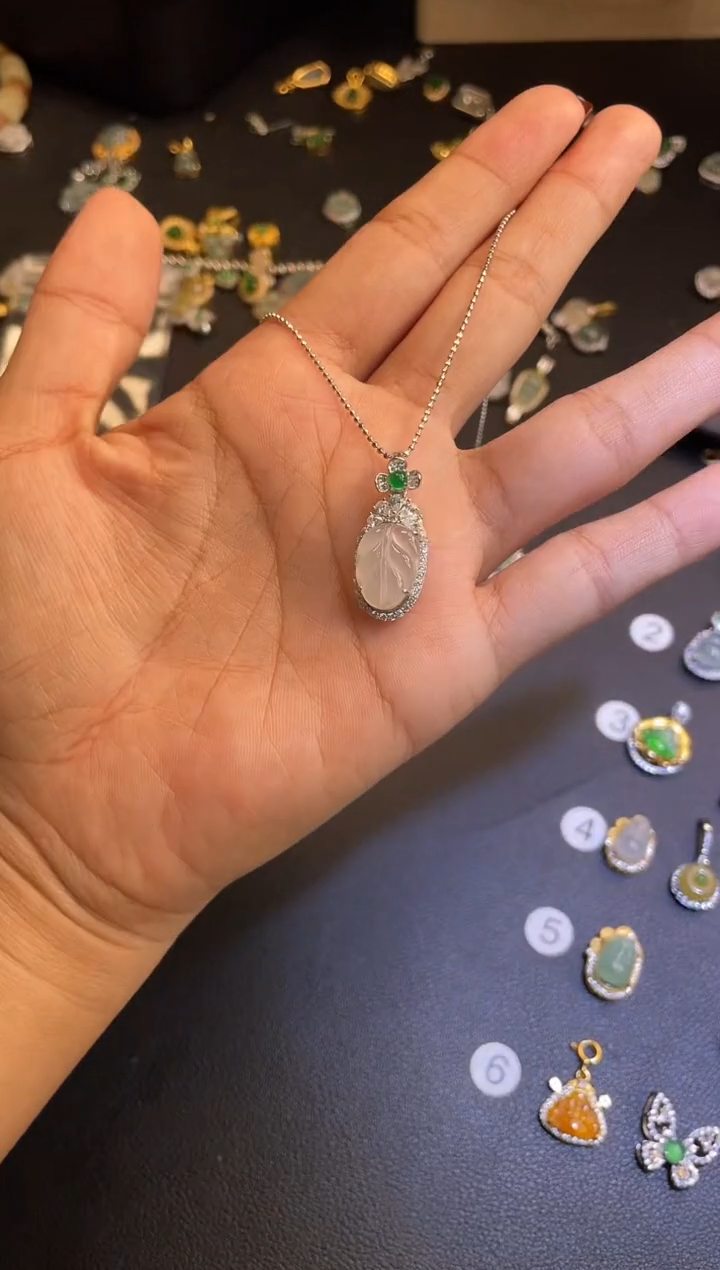 吊坠(不含链)未镶嵌翡翠1