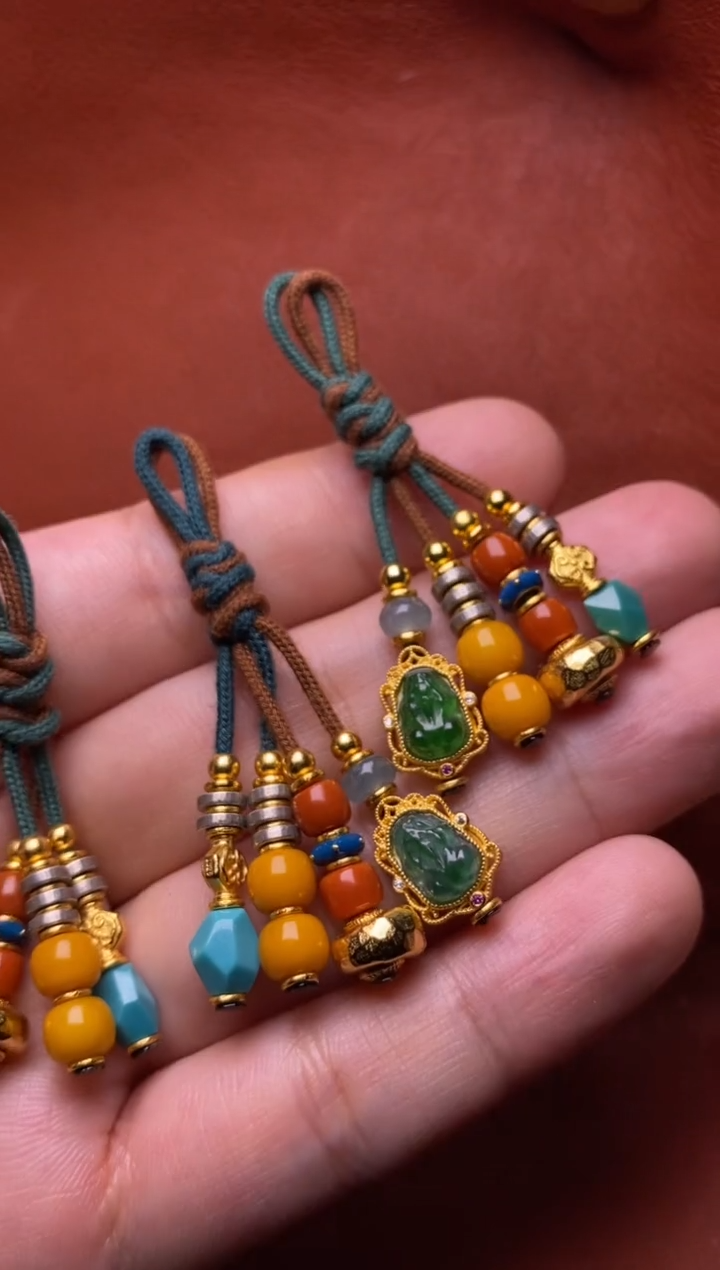 未镶嵌绿松石颈饰貔貅四出弟子珠（多样性发其一）