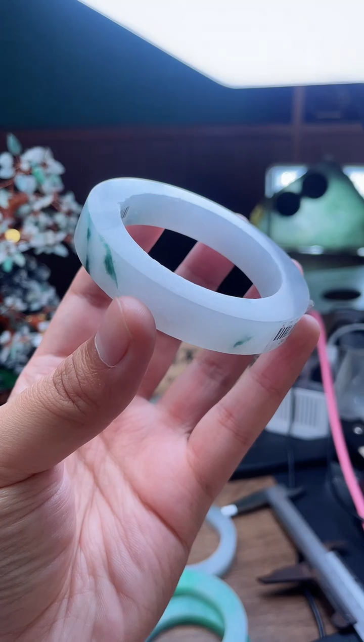 【闪购商品】定制翡翠手镯未镶嵌定制