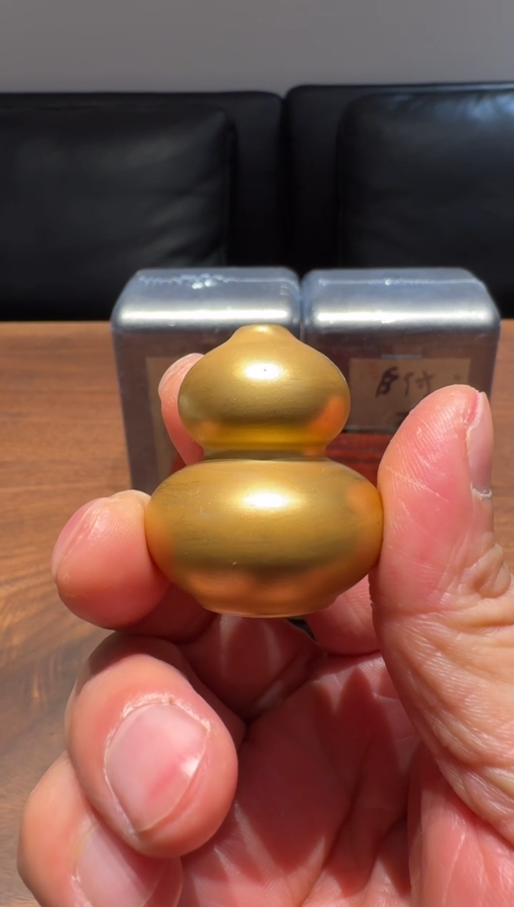 听****道幽蓝溪堂香插金葫芦