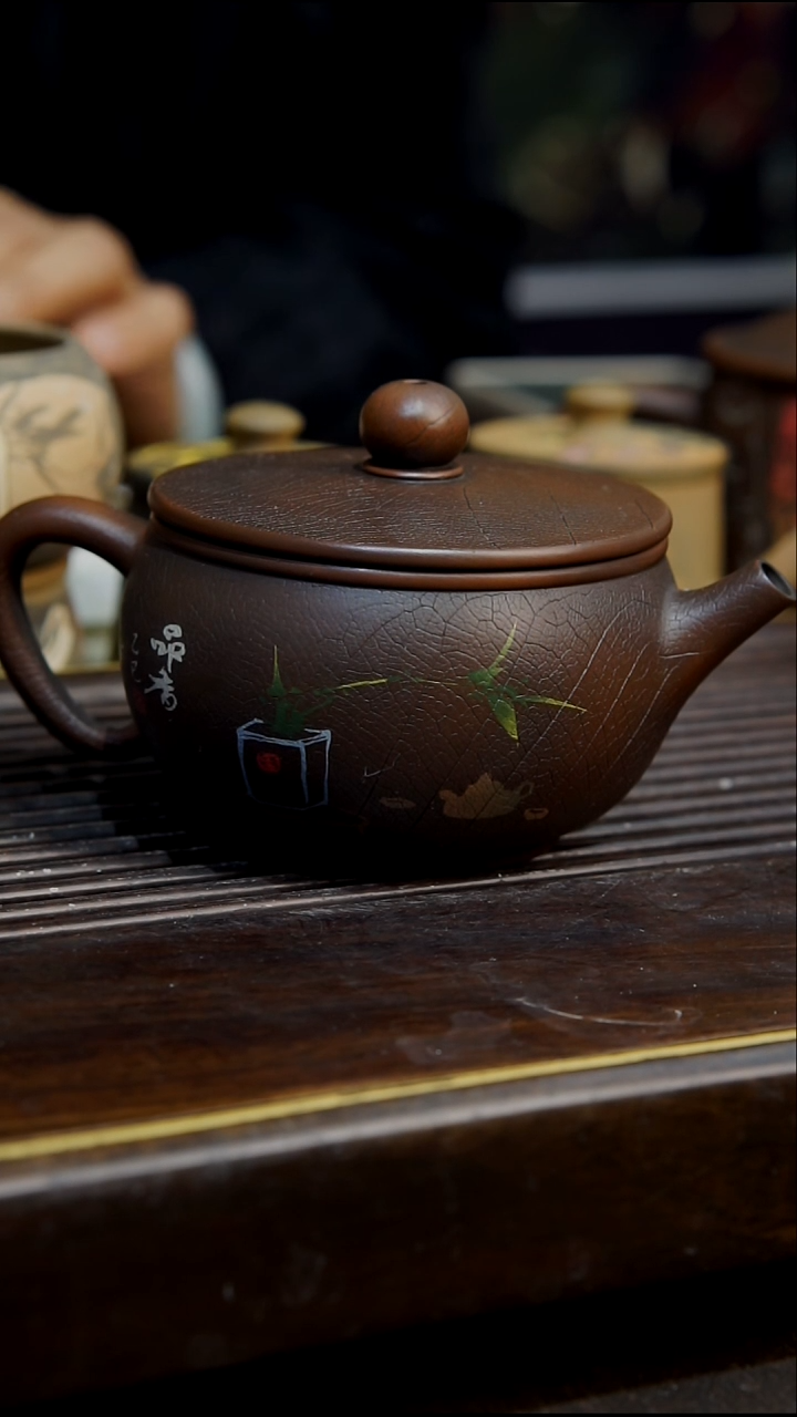 云南建水紫陶全手工无瑕  150cc   030