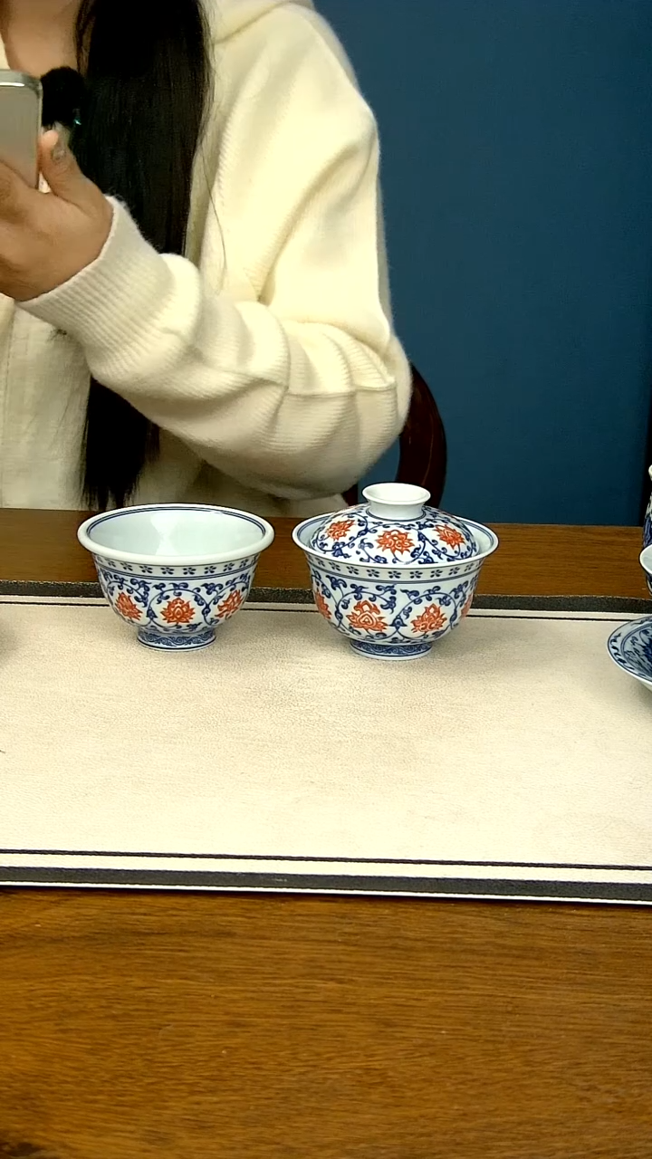 【闪购商品】釉里红缠枝莲两件套-----大压