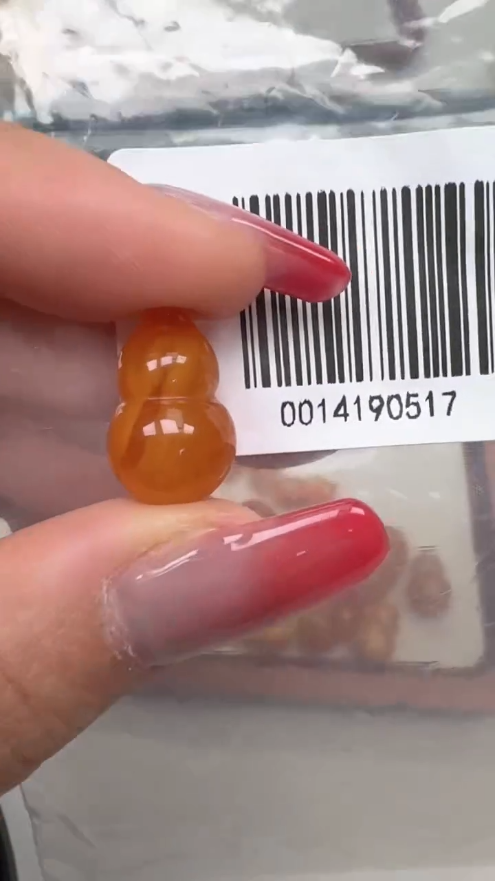 裸石琥珀未镶嵌如图