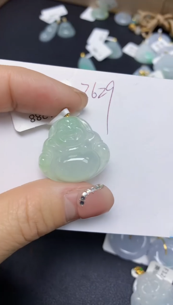 【闪购商品】翡翠挂件18K金镶嵌 天然翡翠A货