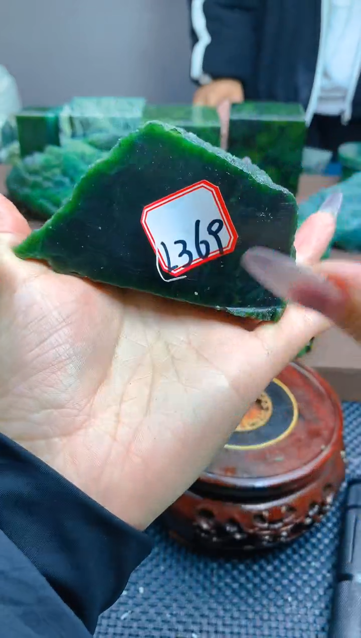 【闪购商品】和田玉（碧玉）珠宝半成品未镶嵌1